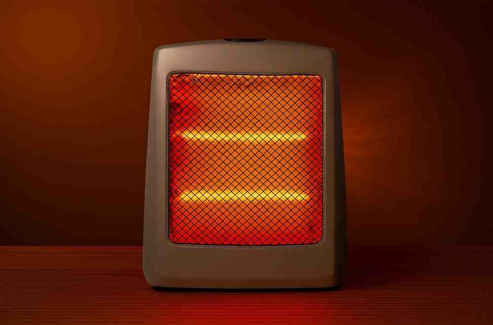 Crompton Comfy Plus 800W Quartz Room Heater Review for Small Rooms